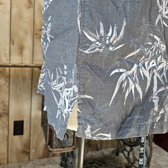 Columbia Short Sleeve Button Up Shirt - Picture 6 of 15